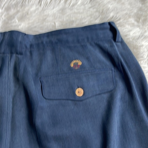 Tommy Bahama Silk Shorts - Picture 3 of 8